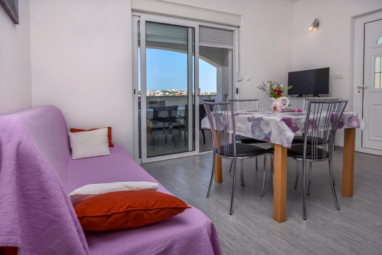 Apartments Markovic Rogoznica  Bagian luar foto