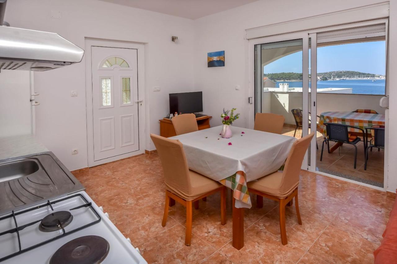 Apartments Markovic Rogoznica  Ruang foto