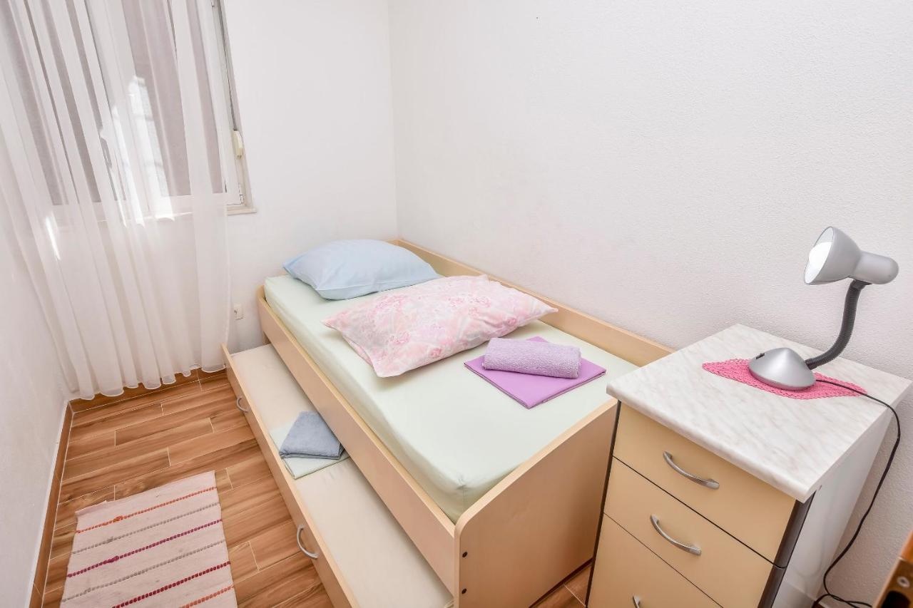 Apartments Markovic Rogoznica  Bagian luar foto