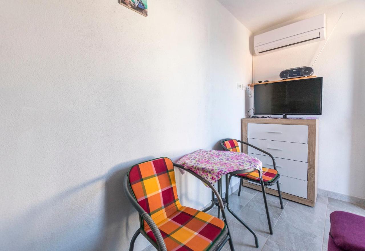 Apartments Markovic Rogoznica  Bagian luar foto