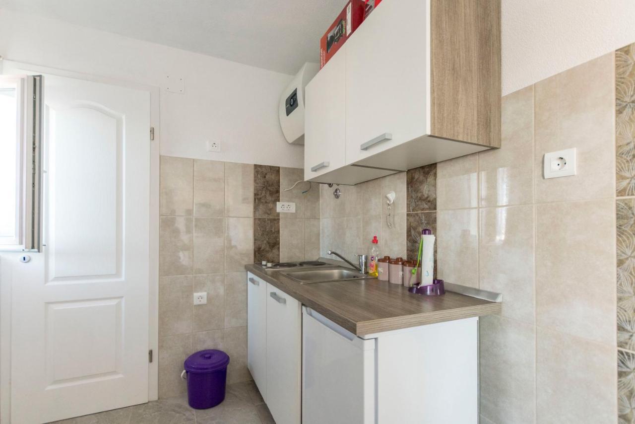 Apartments Markovic Rogoznica  Bagian luar foto